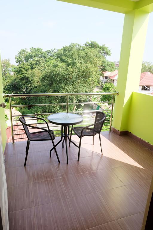 Green House At Trang Guesthouse Exterior photo